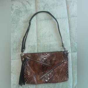 Elegant Brown Snakeskin Shoulder Bag
